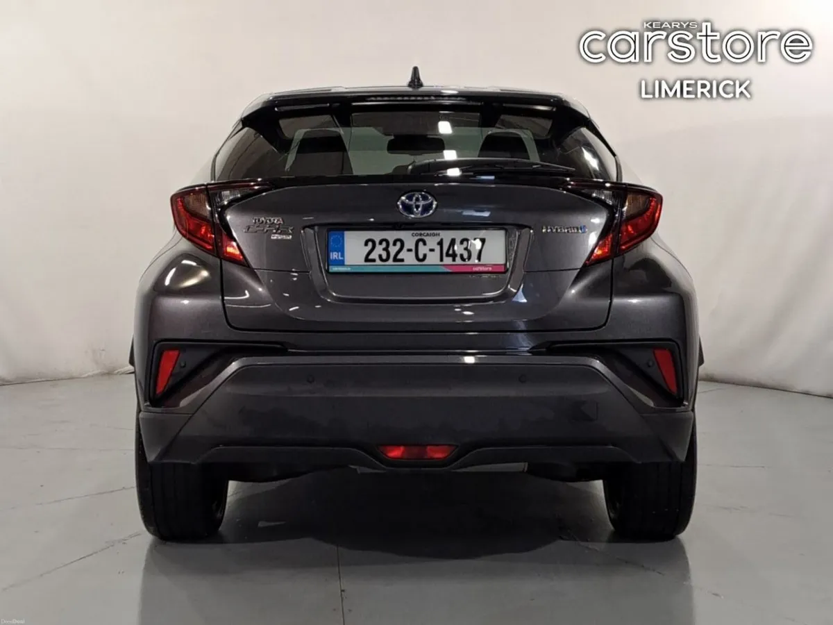 Toyota C-HR 1.8 HYBRID SPORT - Image 4