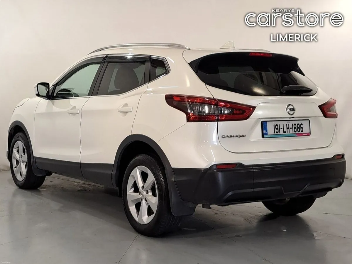 Nissan Qashqai 1.3 PET SV DCT - Image 5