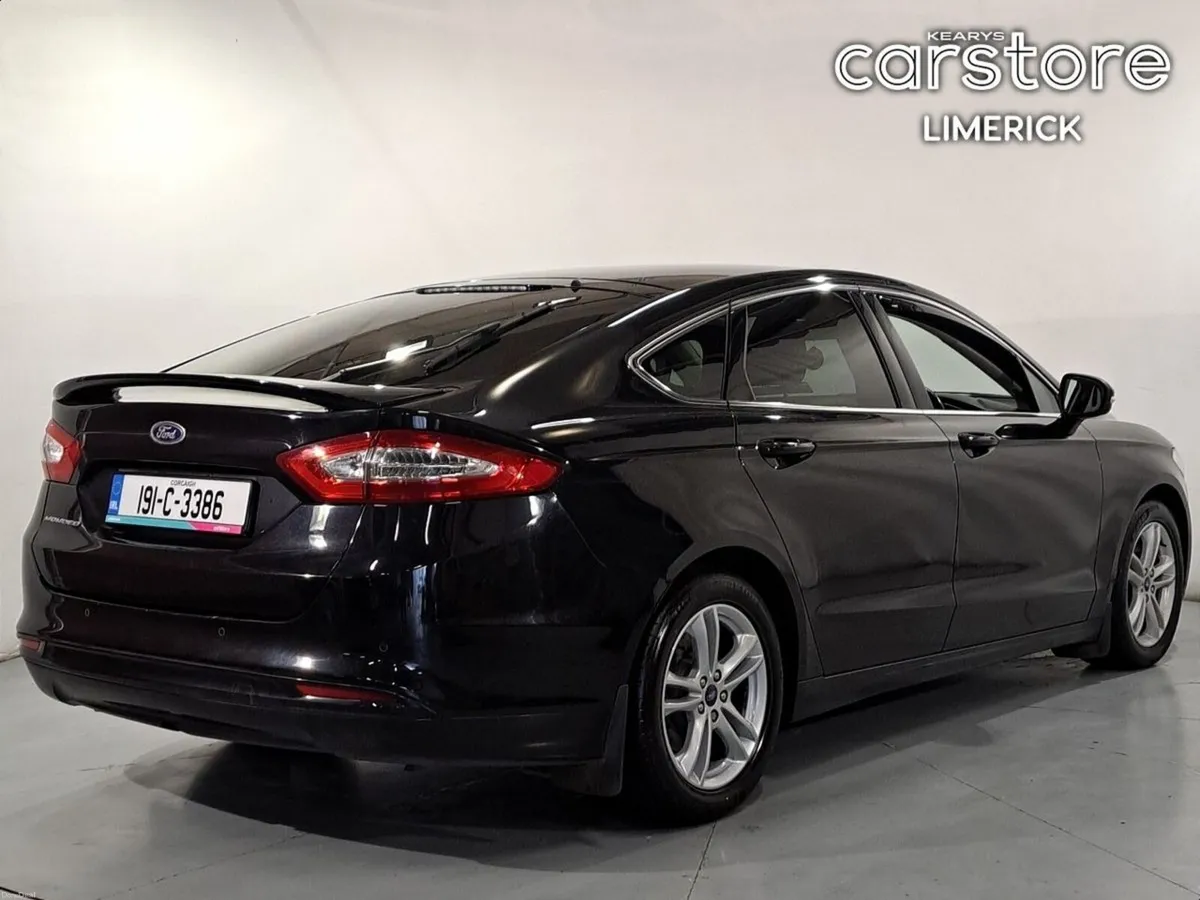 Ford Mondeo 2.0TDCi 150PS Titanium - Image 3