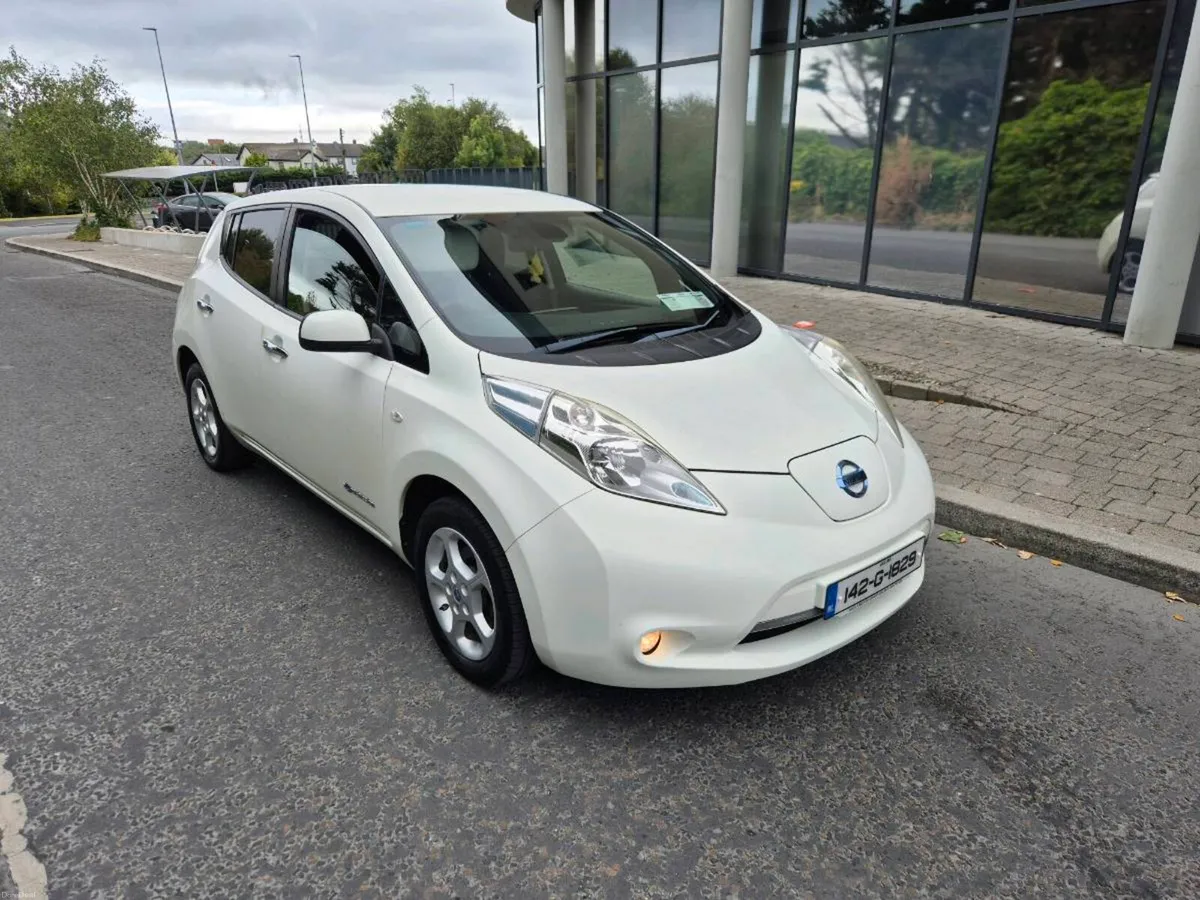 2014 NISSAN LEAF - Image 1