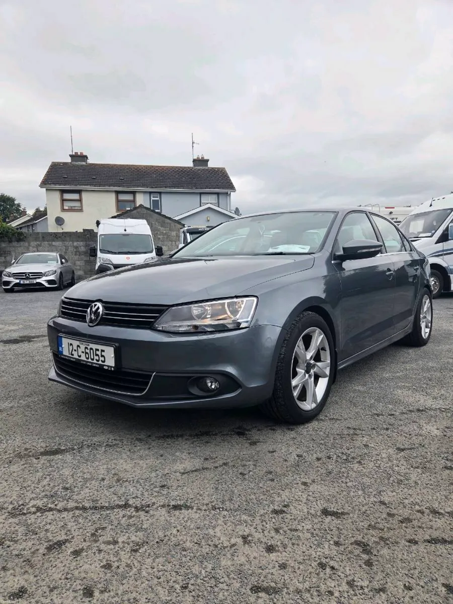 12 VW JETA 1.6 D AUTOMATIC - Image 2