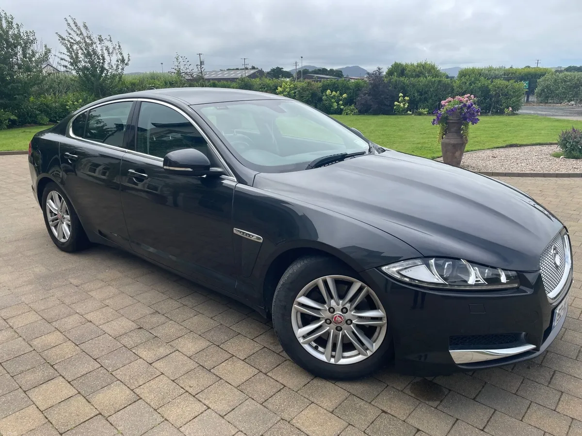 Jaguar XF 2015 - Image 6
