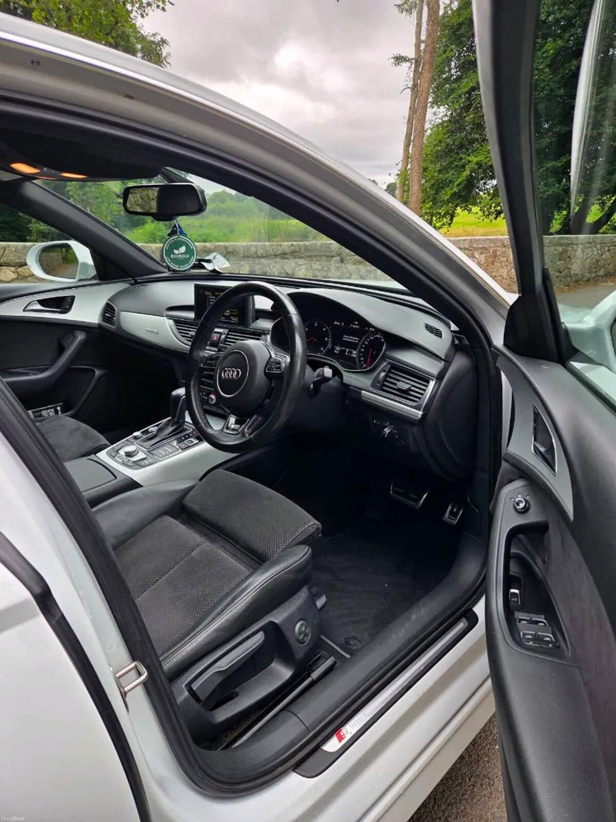 Audi A6 S-line 4WD V6 - Image 3