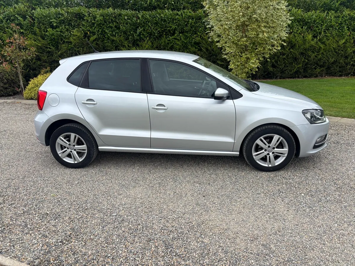 2016 VOLKSWAGEN POLO 1.2 TSI BMT AUTO - Image 2