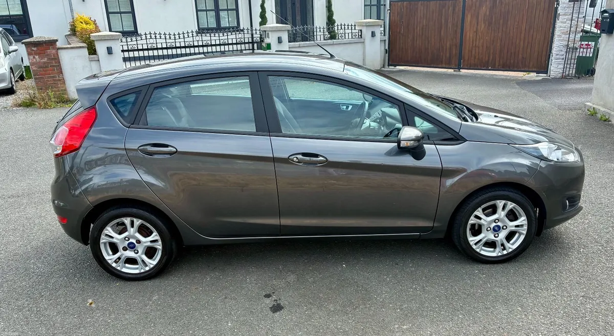 Ford Fiesta 2016 - Image 1