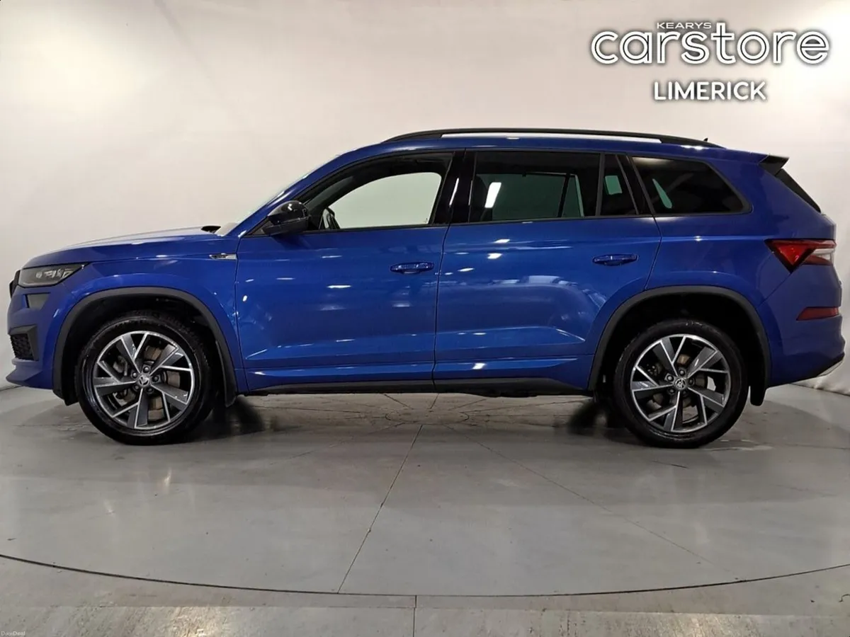 Skoda Kodiaq SPORTLINE 2.0 TDI AUTO **7 SEATS** ** - Image 6