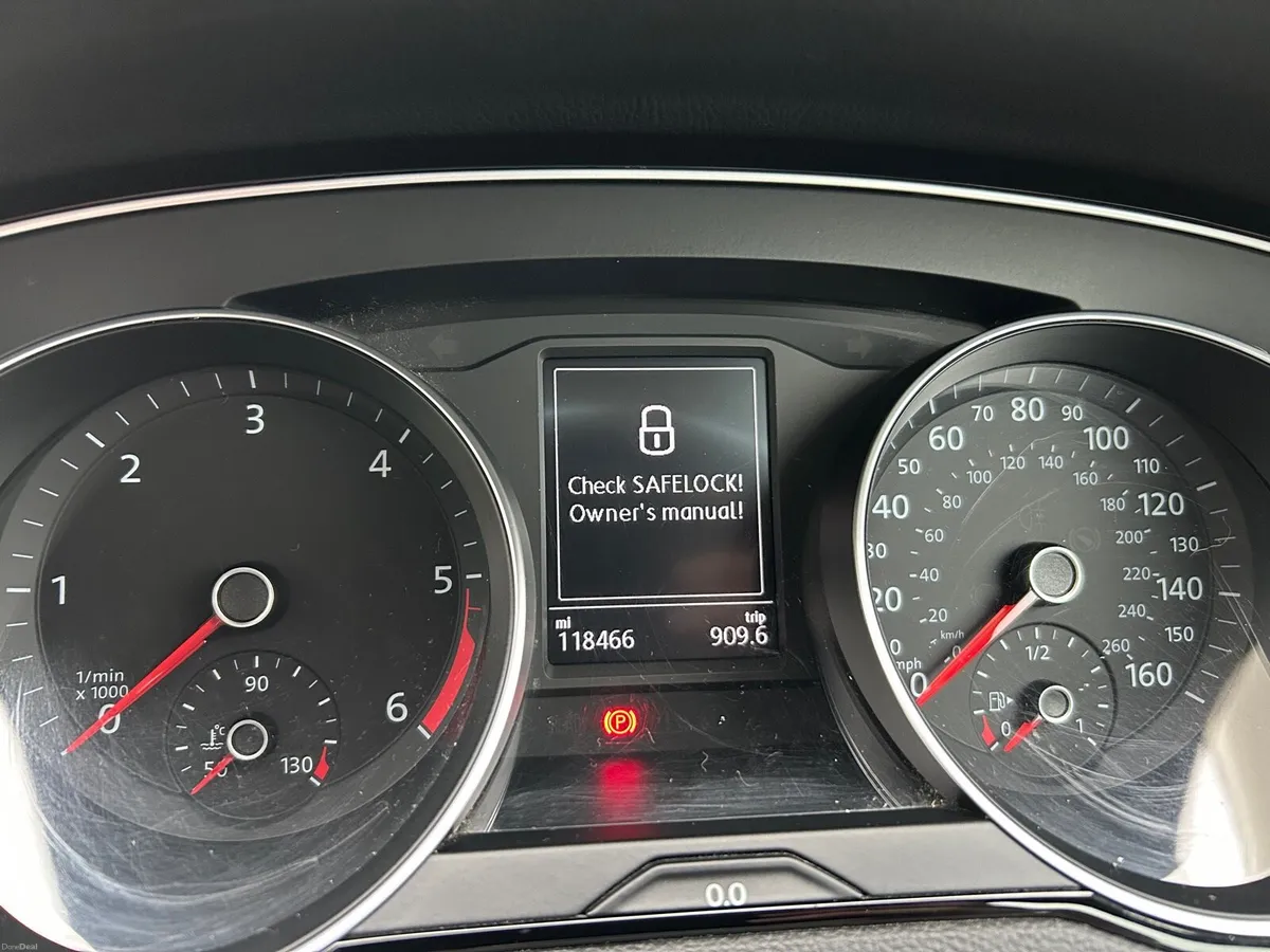 2015 Volkswagen Passat 2.0L TDI Bluemotion - Image 6