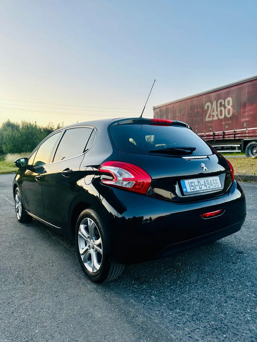 2015 Peugeot 208 - 1.2L Petrol - Image 5