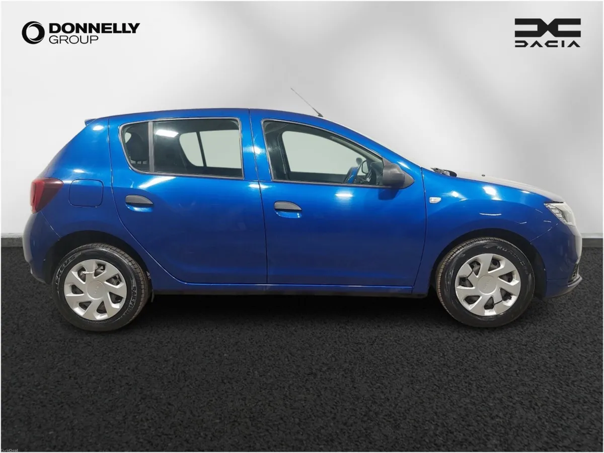 Dacia Sandero Hatchback Essential - Image 3