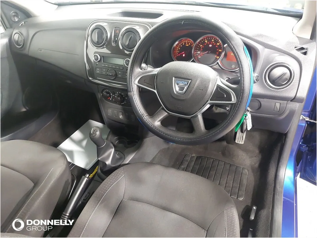 Dacia Sandero Hatchback Essential - Image 4