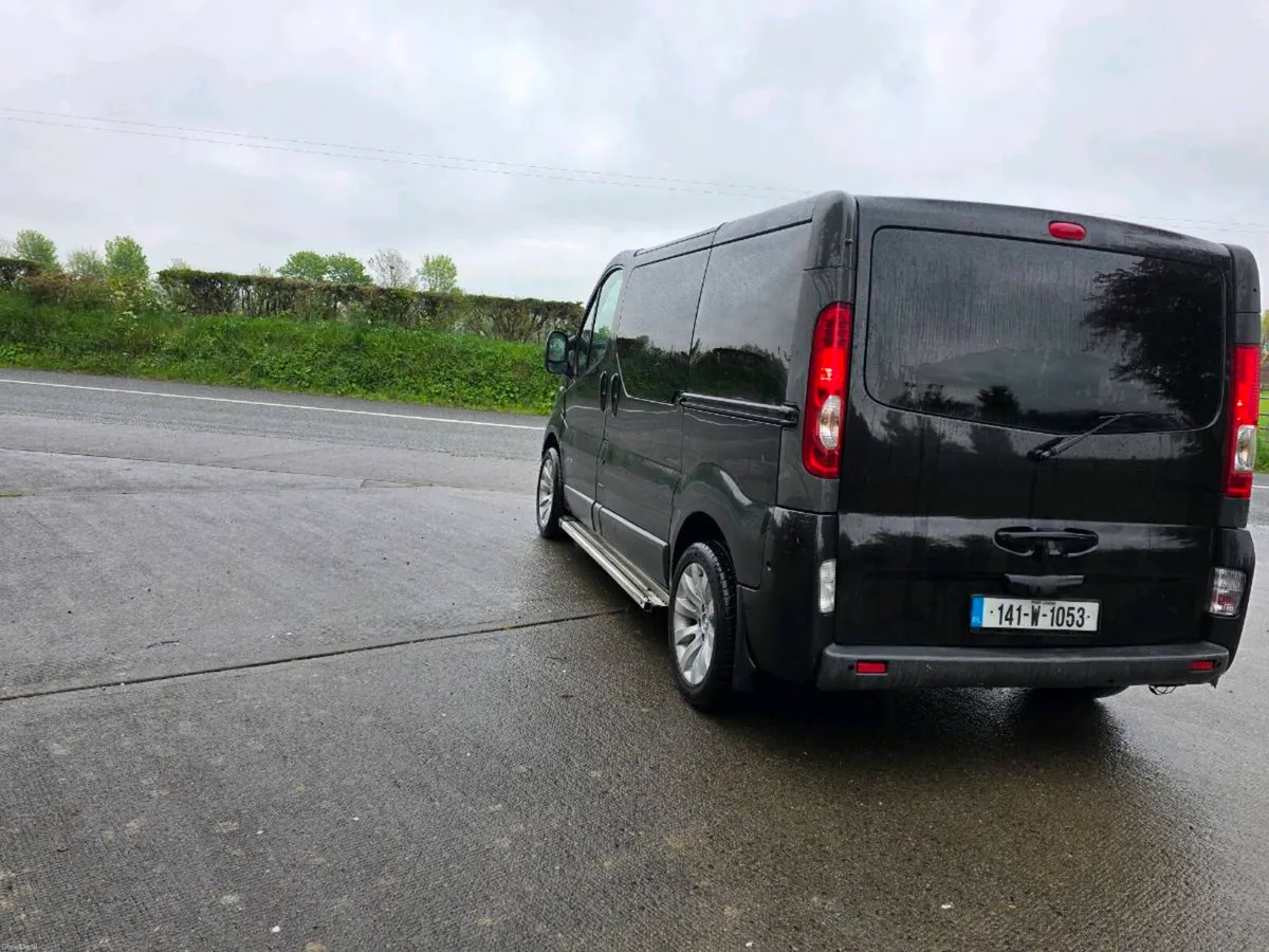 Renault trafic minibus - Image 5