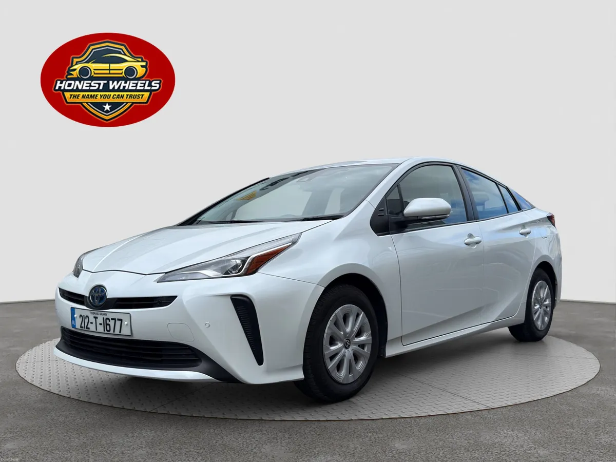 2021 Toyota Prius 1.8 Hybrid Automatic - Image 3