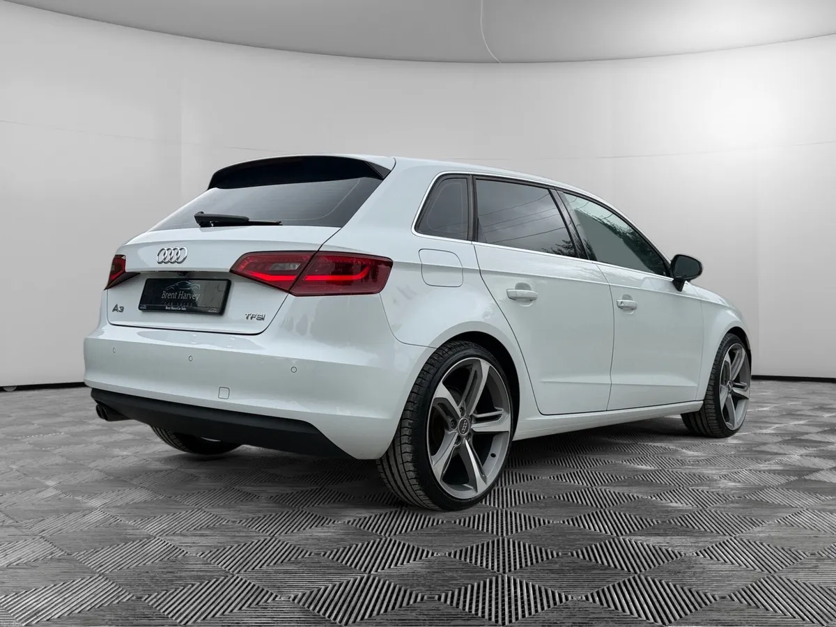 AUDI S3 S-TRONIC-LEATHER - Image 4