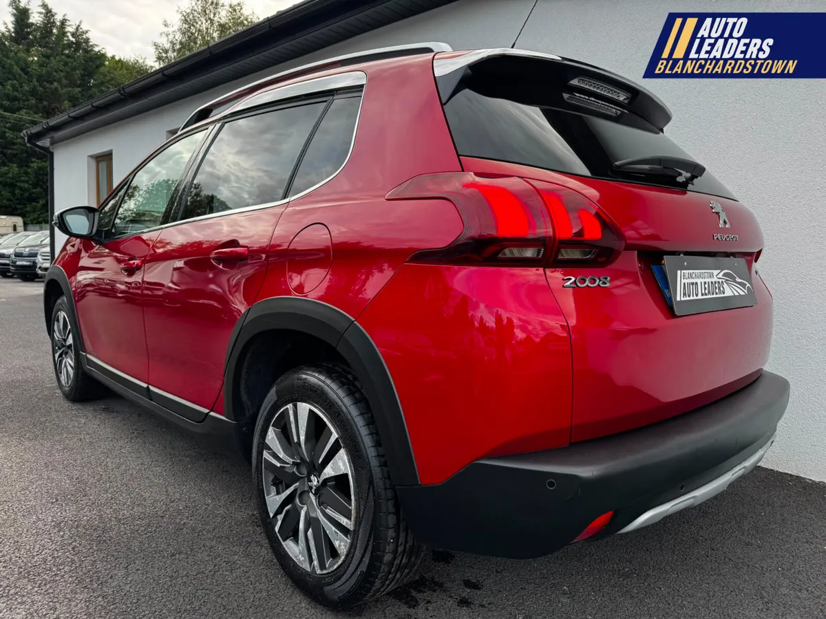 (162) PEUGEOT 2008 1.2 ALLURE 110 AUTO SKY VIEW - Image 4