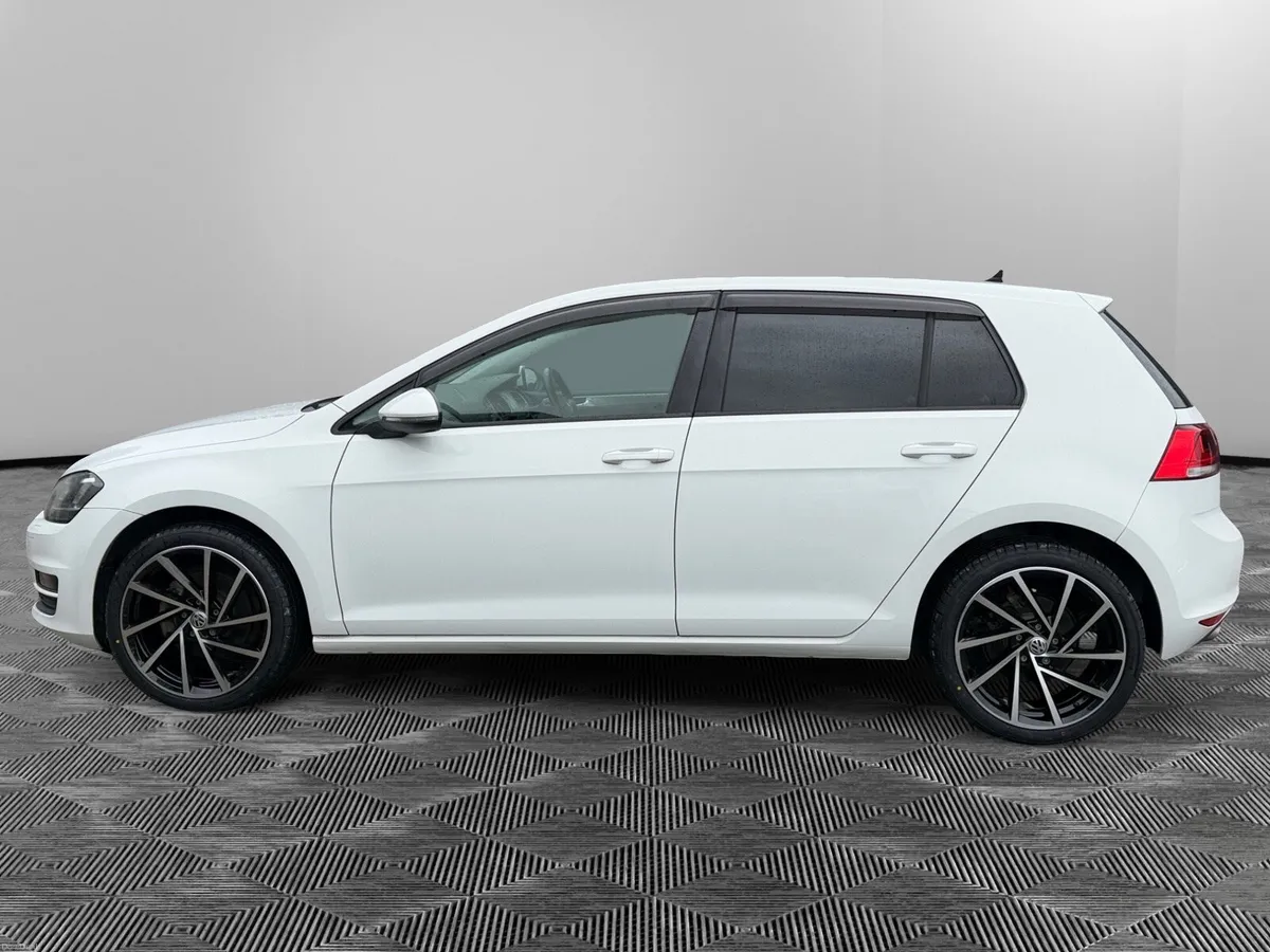 VW GOLF-2016-DSG-COMFORTLINE - Image 2