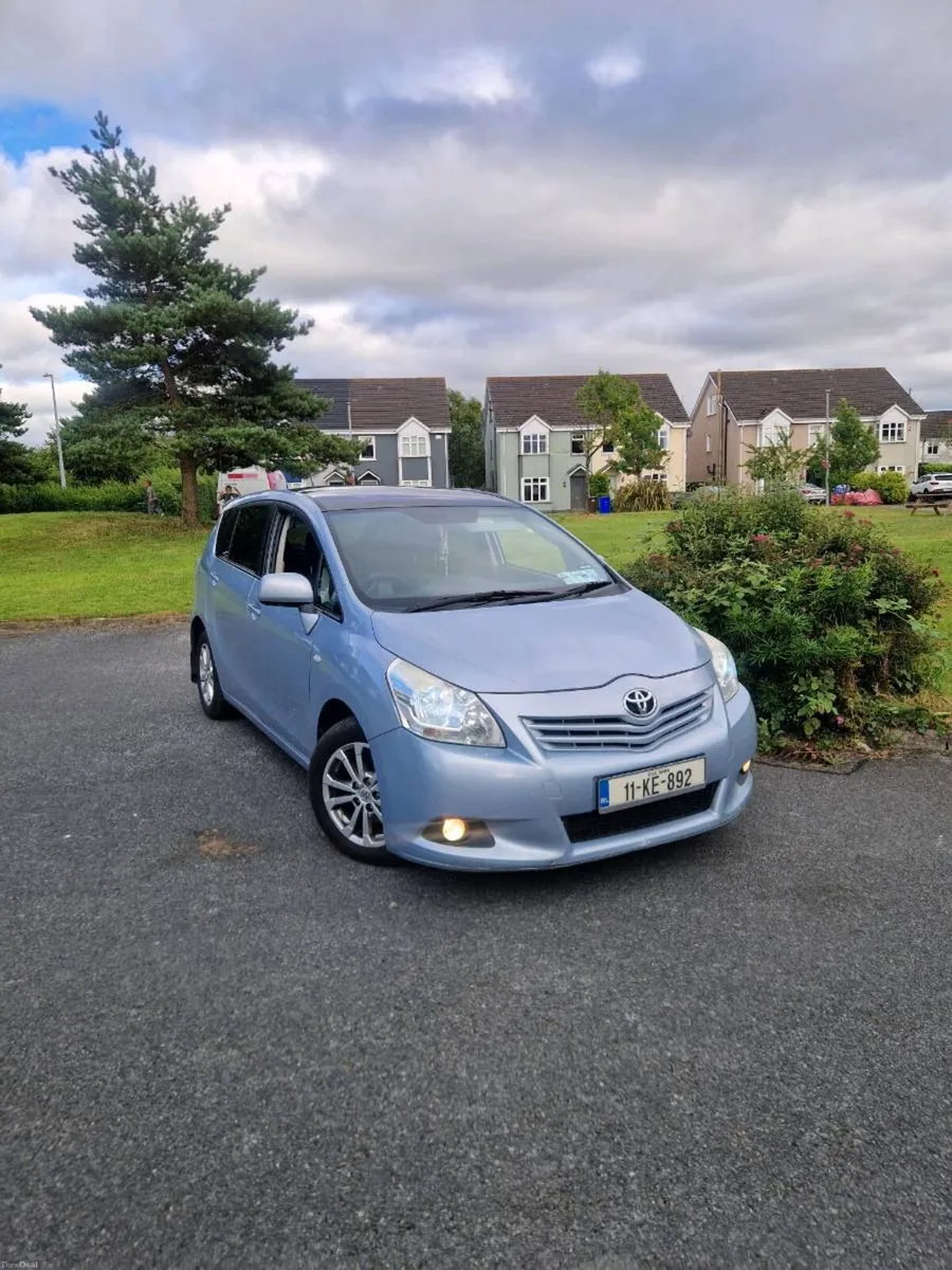 Toyota verso - Image 1