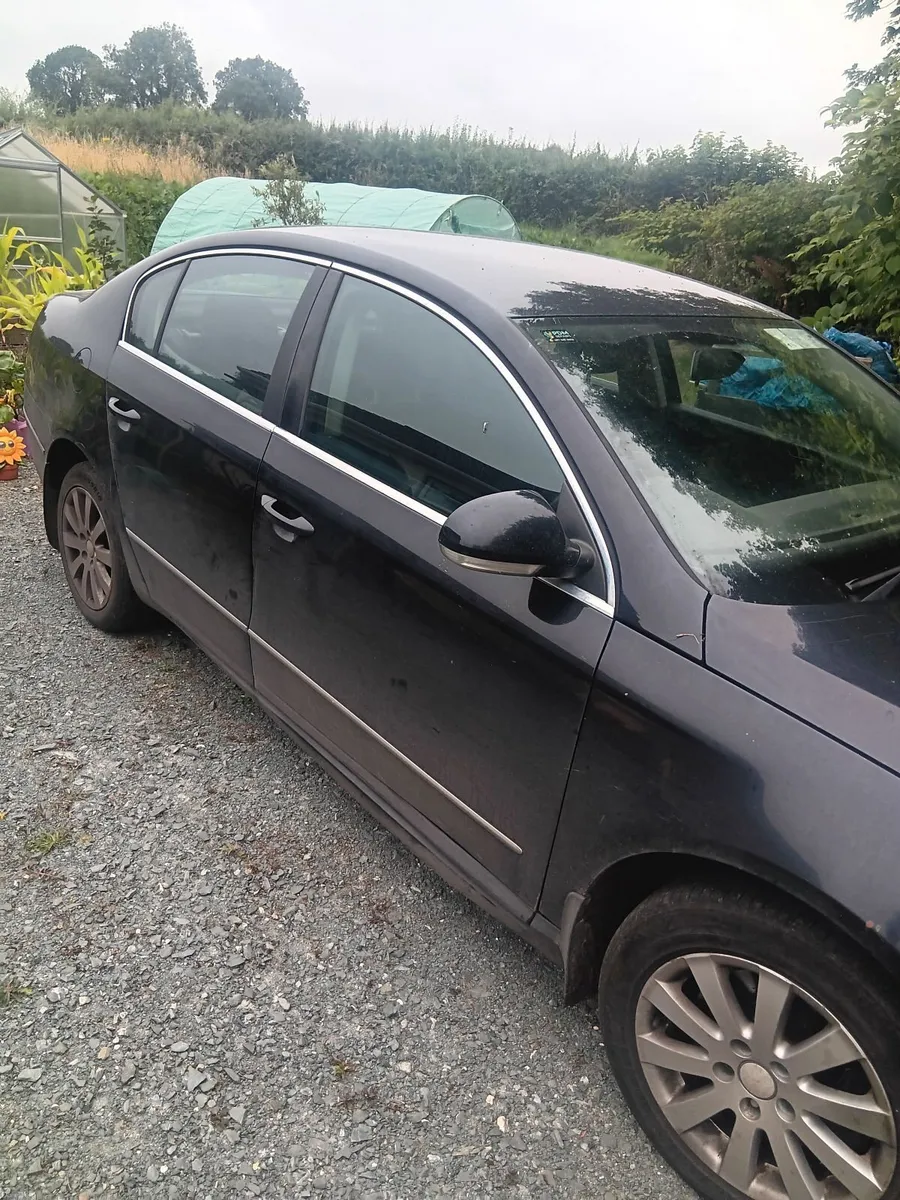 Volkswagen Passat 2007 - Image 4