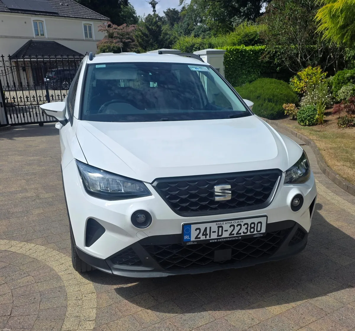 Seat Arona 2024 automatic - Image 1
