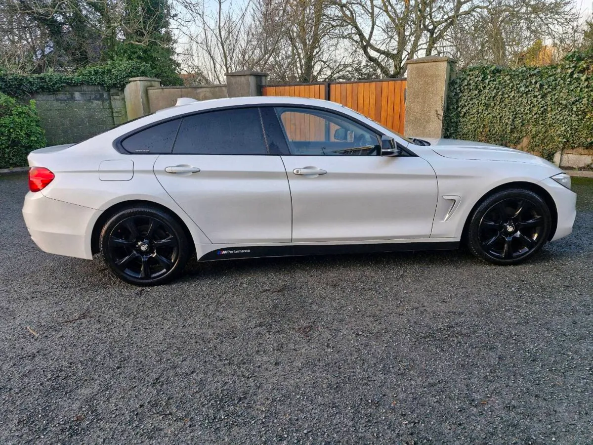 Car - Image 4