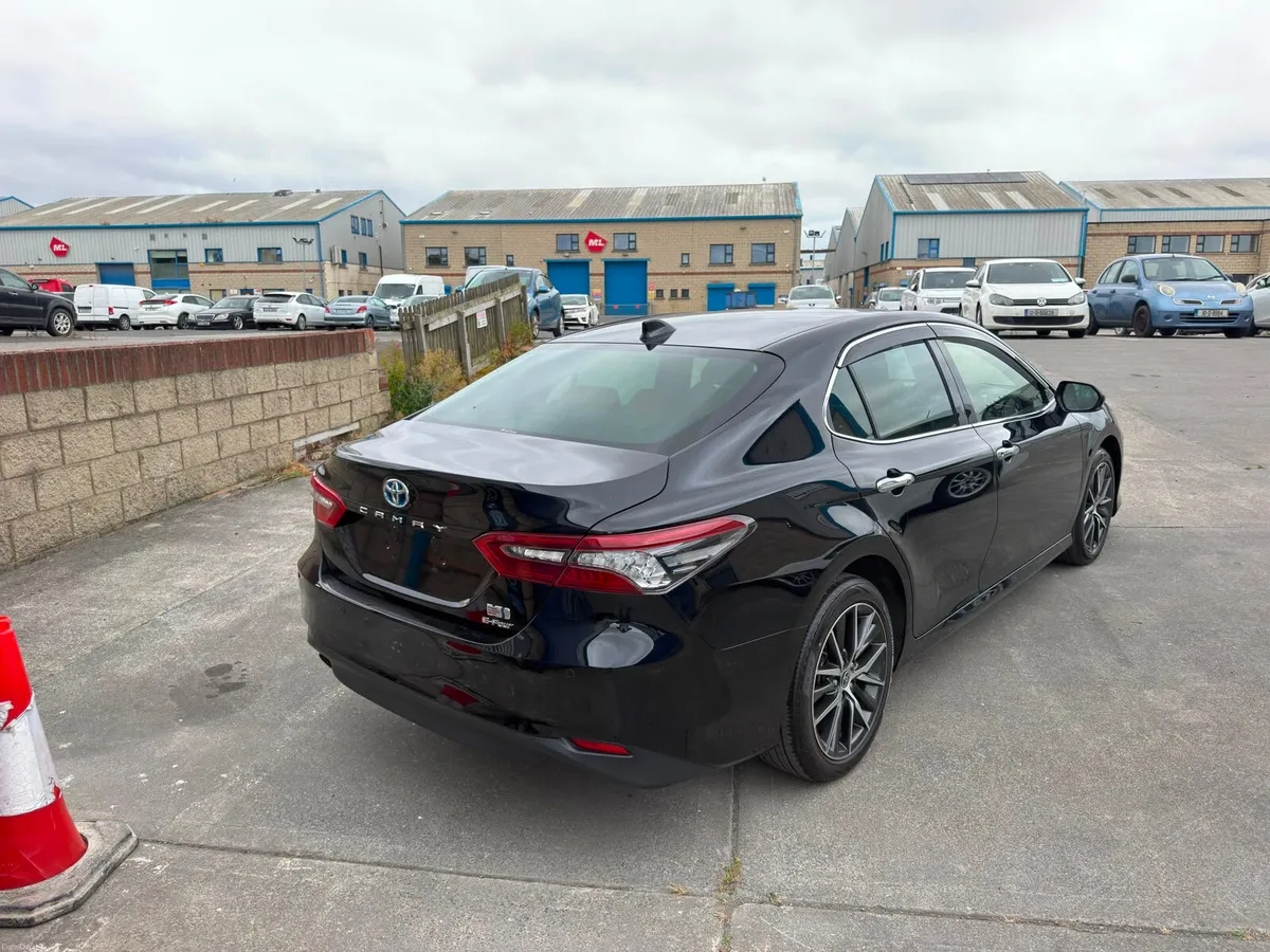 2023 TOYOTA CAMRY BLACK , FRESH NCT, - Image 5