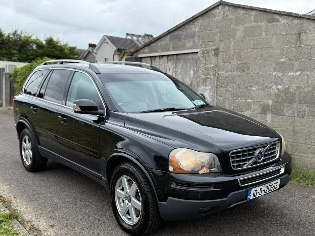 2010 VolvoXC90 2.4 D5 - Image 2