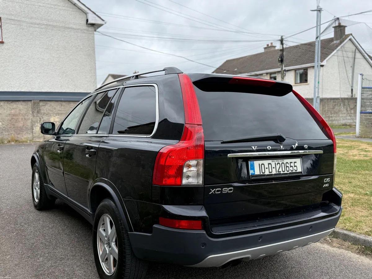 2010 VolvoXC90 2.4 D5 - Image 3