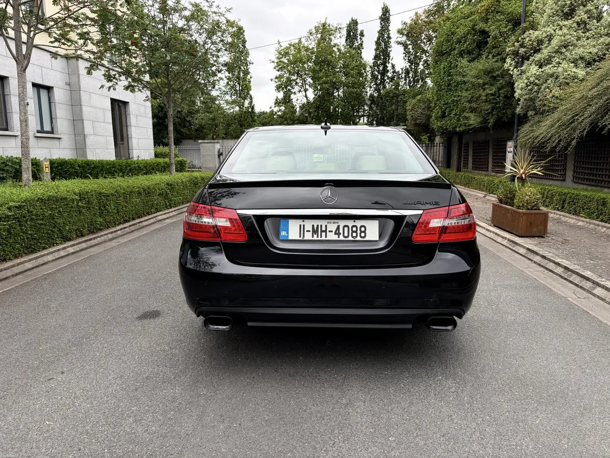 Mercedes-Benz E250 - Image 4