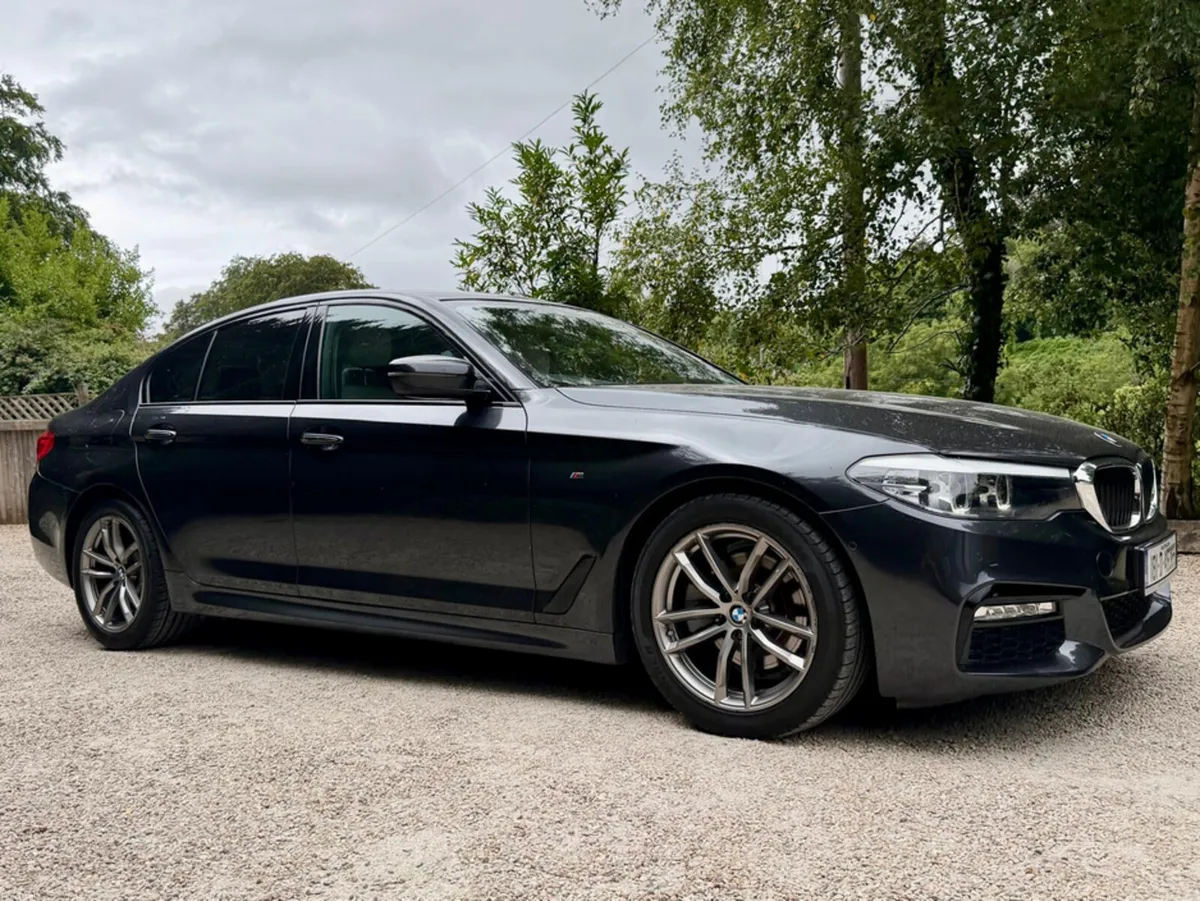BMW 5-Series 520D M SPORT *112000km…Ivory Leather* - Image 2