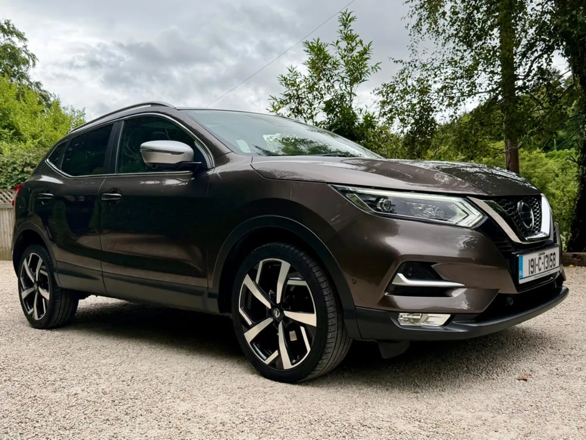 Nissan Qashqai TEKNA+ DIG-T 160PS *Leather…Panoram - Image 2