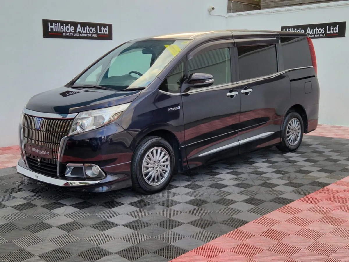 Toyota Noah ESQUIRE NOAH 1.8 PETROL HYBRID AUTOMAT - Image 4