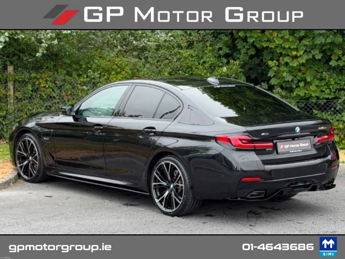 BMW 5-Series 545E XDRIVE M SPORT M PERFORMANCE *1 - Image 3