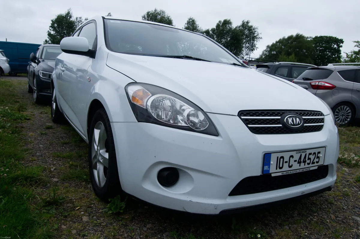 Kia Ceed 2010 pro-cee'd 1.4 LX - Image 4