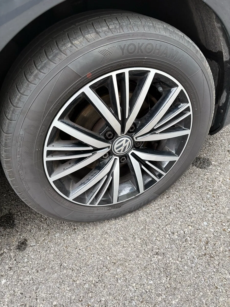 Volkswagen Golf 1.6 TDI Bluemotion - Image 4