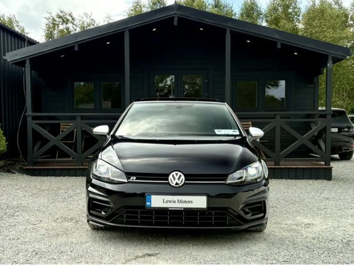 Volkswagen Golf R 310BHP HIGH SPEC, PAN ROOF, DYNA - Image 2