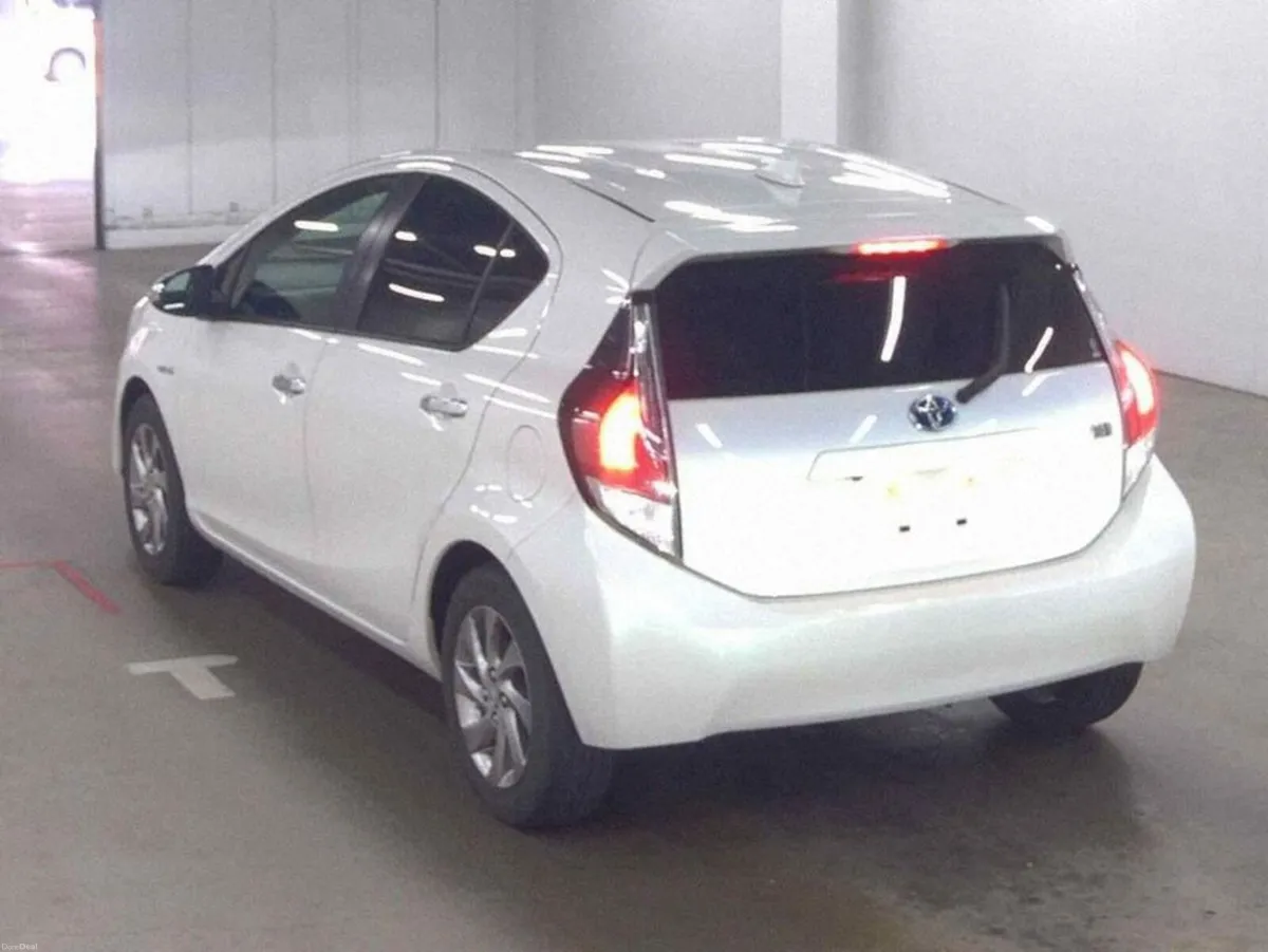 Toyota Aqua S - Image 3