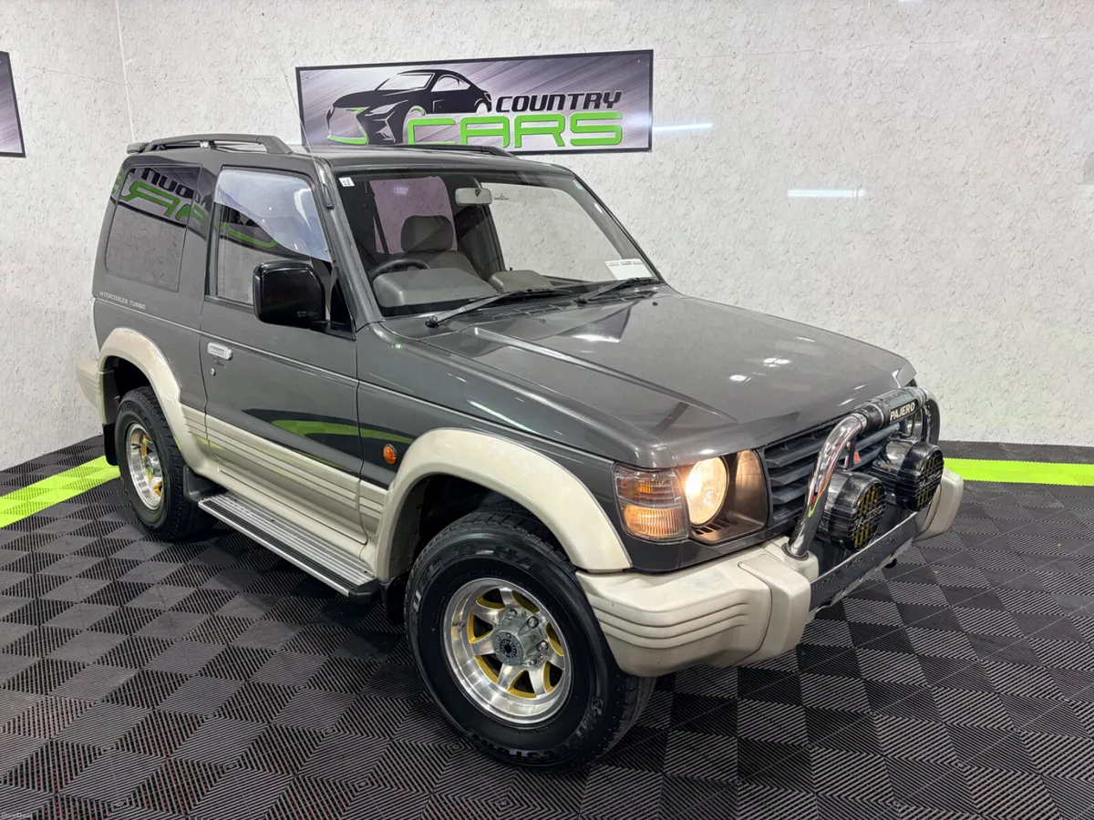 1991 Mitsubishi Pajero 2.5 Turbo Diesel SWB - Image 2