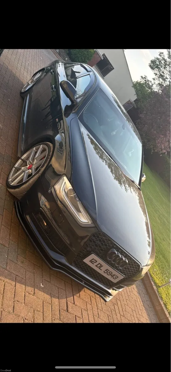 Audi A4 - Image 1
