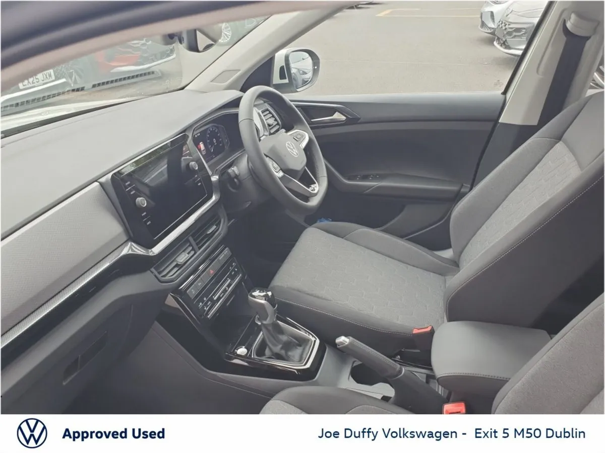 Volkswagen T-Cross EDITION 75 1.0 D7F 116HP - Image 3