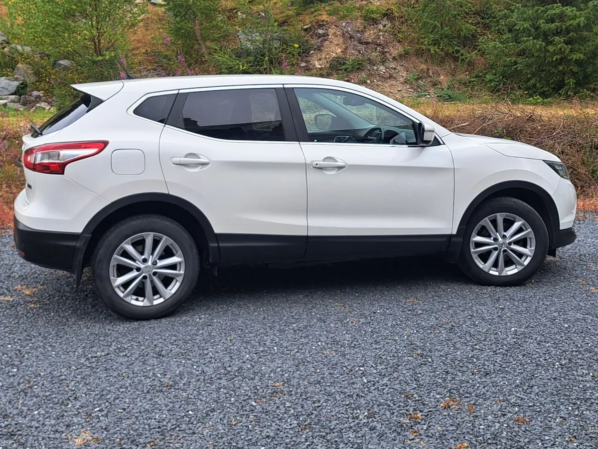Nissan Qashqai 2014 - Image 1
