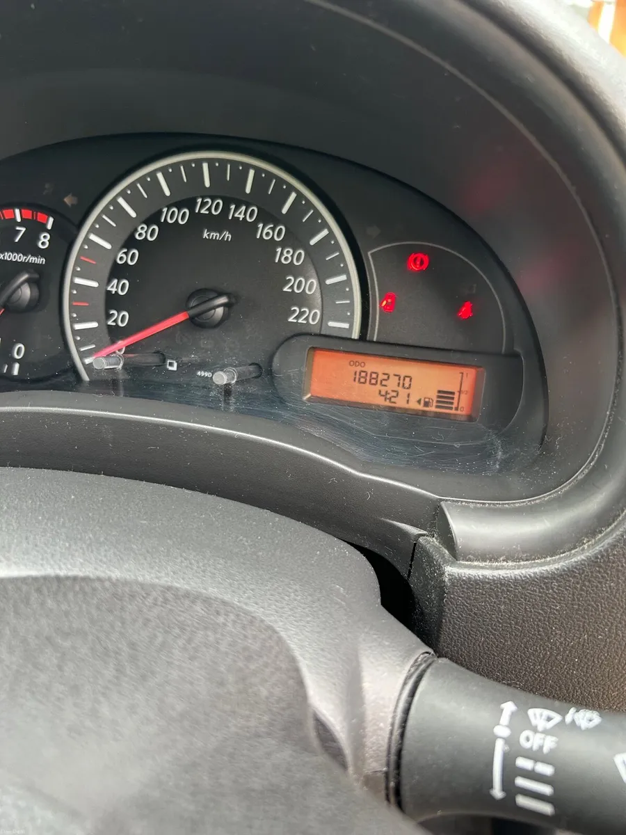 Nissan Micra 2011 - Image 6