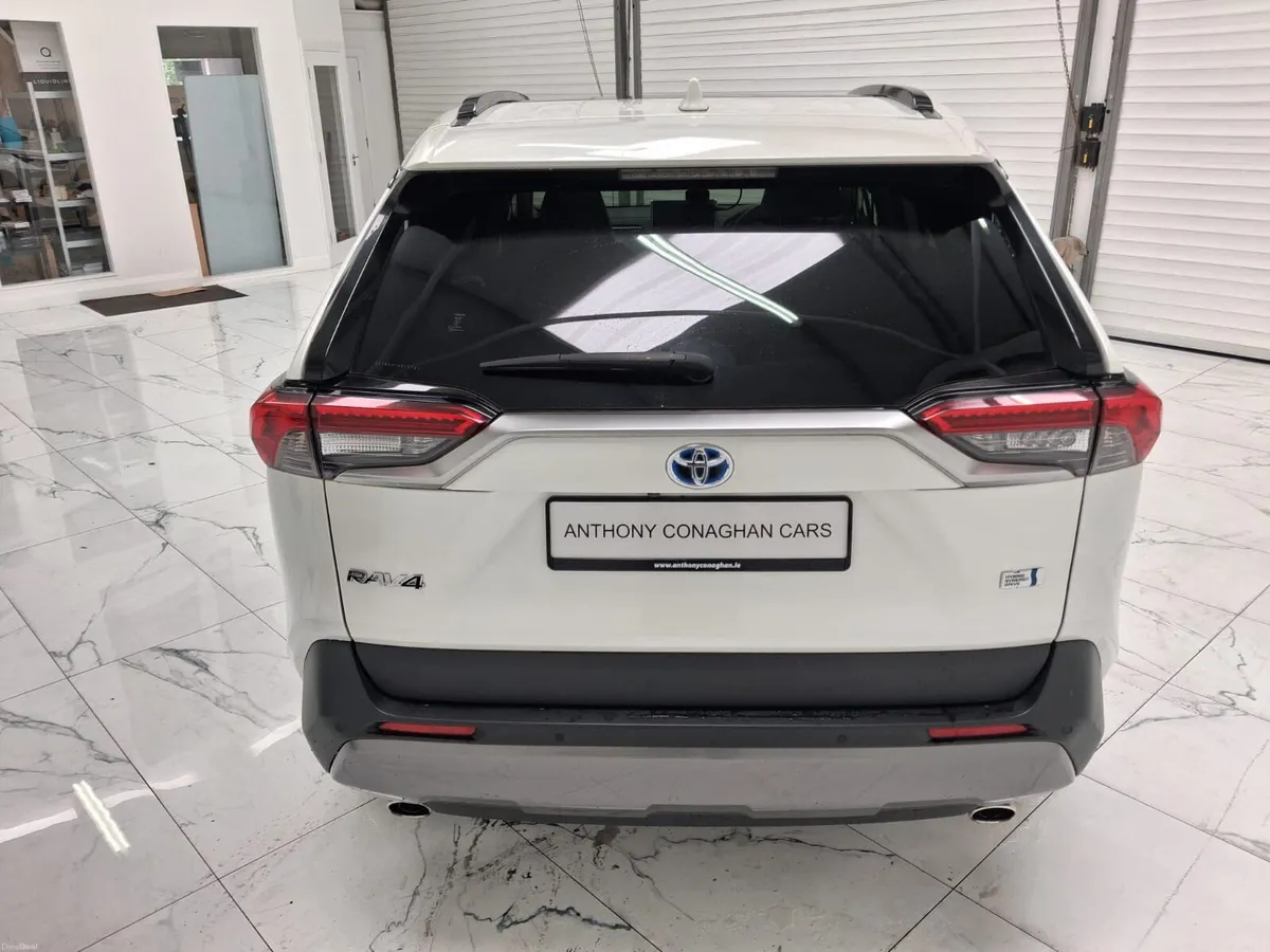 2021 Toyota Rav-4 Hybrid Auto Pan Roof - Image 3