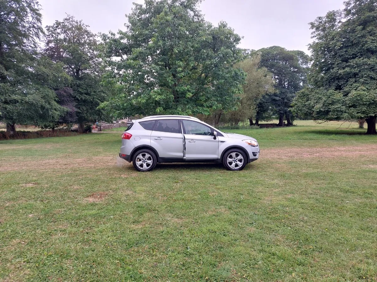 Ford kuga 4x4 2011 - Image 4