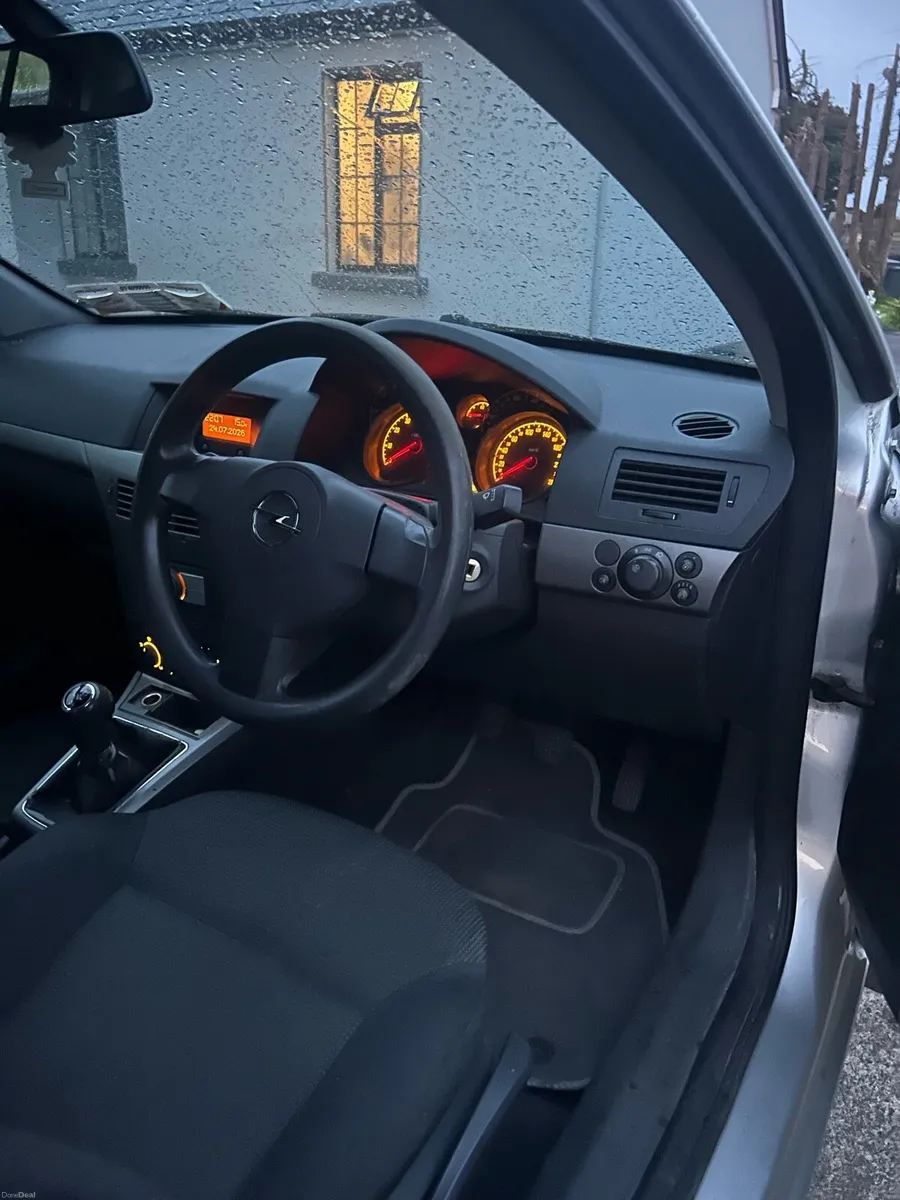 Opel Astra 2006 - NCT until 2027 - Image 5