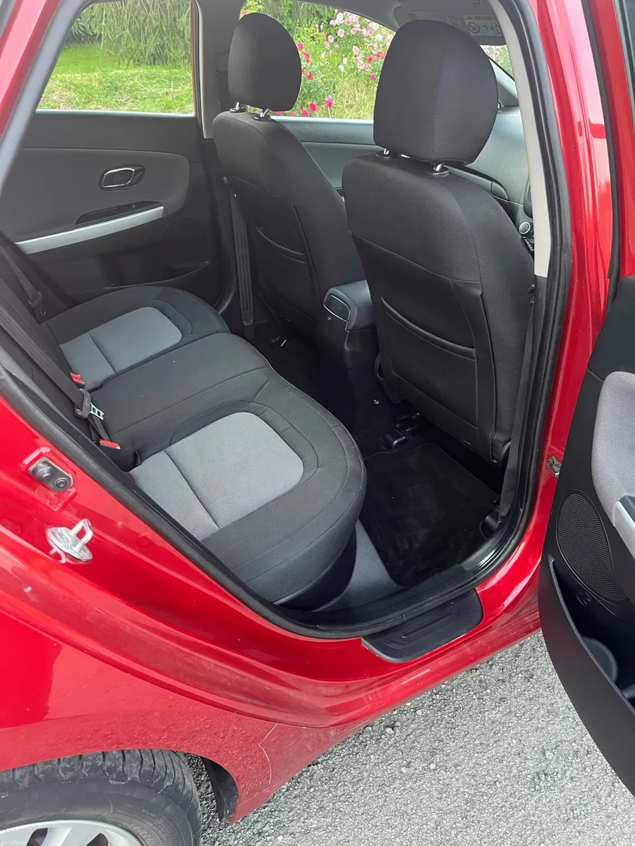 Kia. Ceed  diesel. 2015 nct and taxed - Image 4