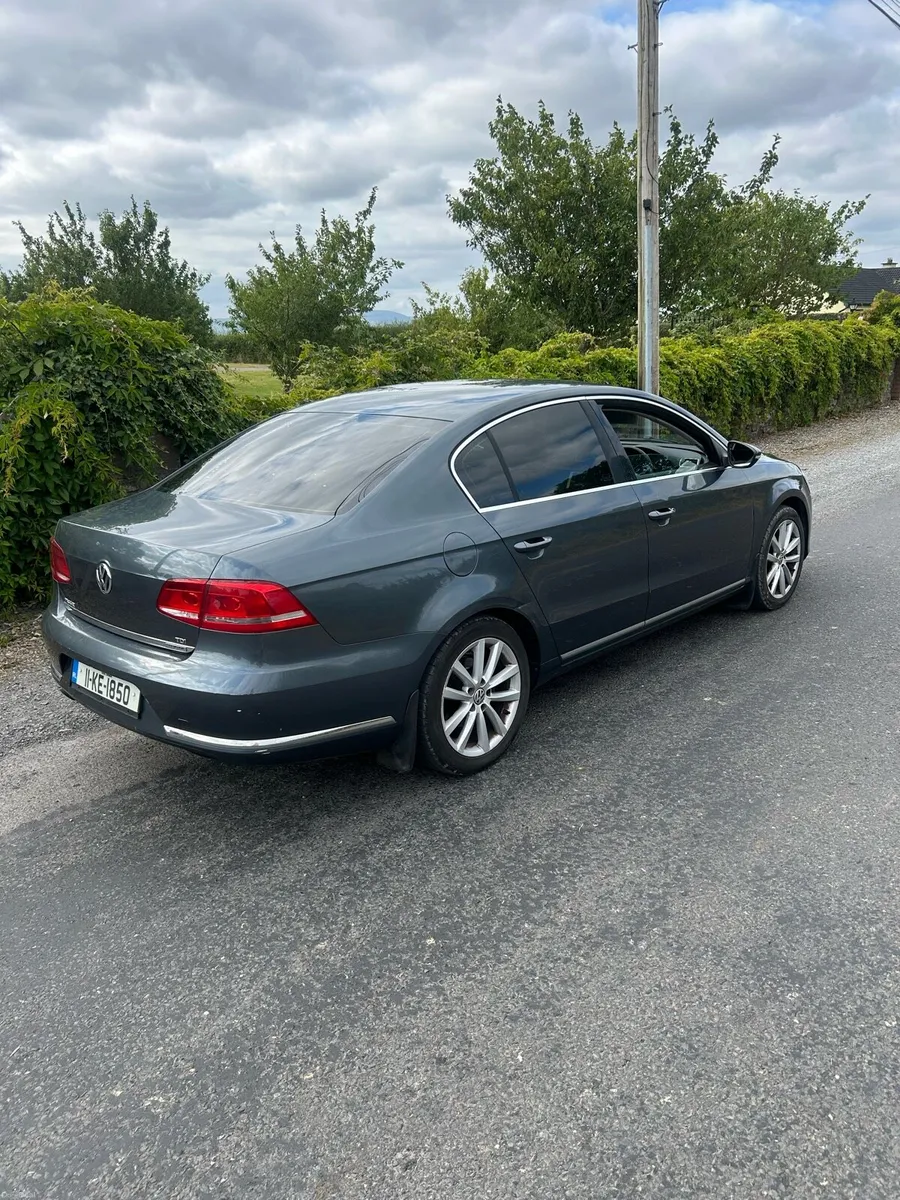 2011 Volkswagen Passat 1.6 TDI - Image 2