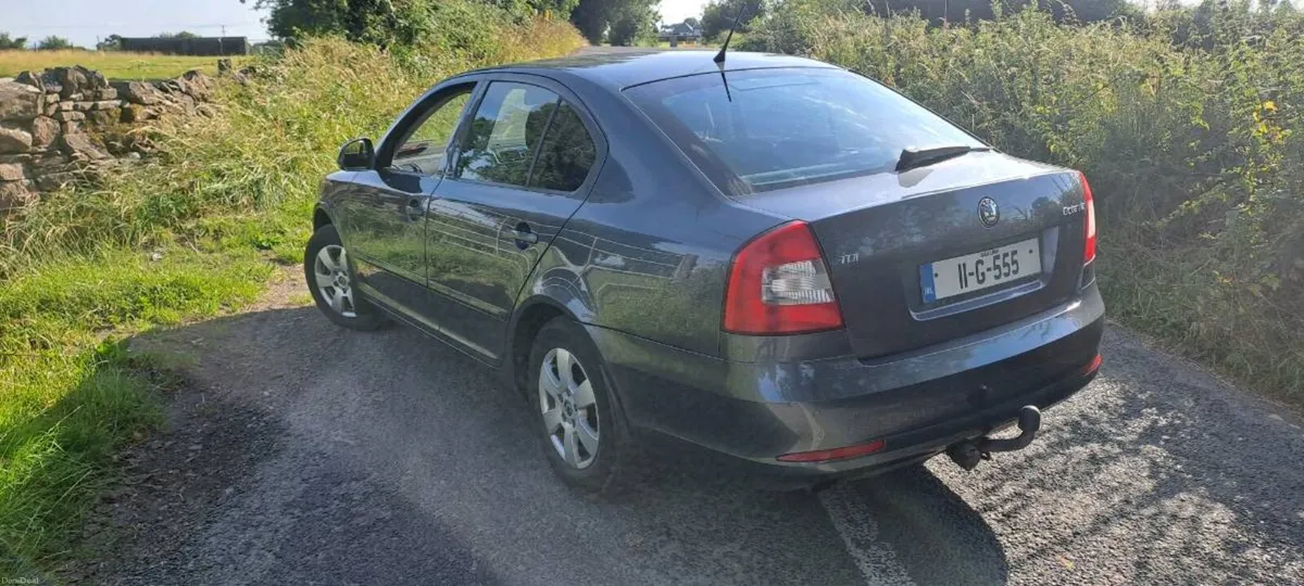 Skoda octavia (low mileage,Auto, long nct) - Image 3