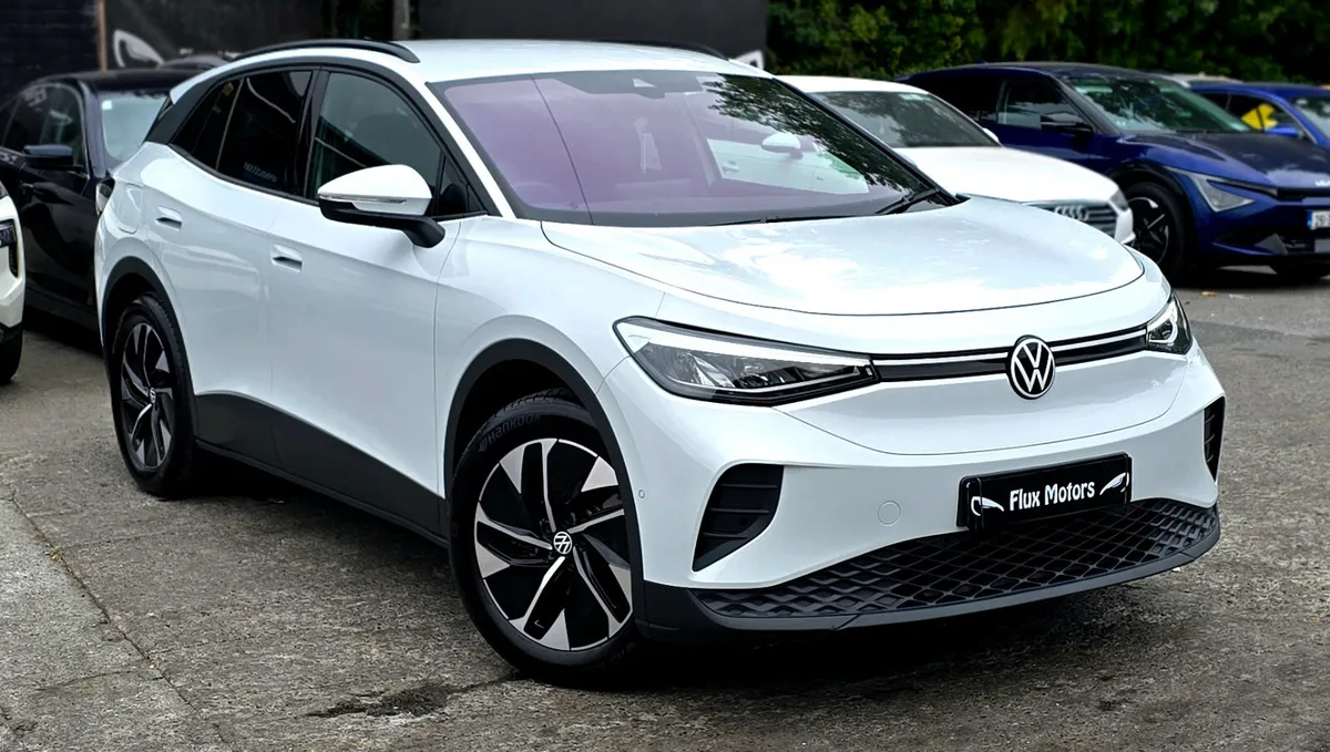 ⚡ 2025 Volkswagen ID.4 Match Pure | 8k KM - Image 2