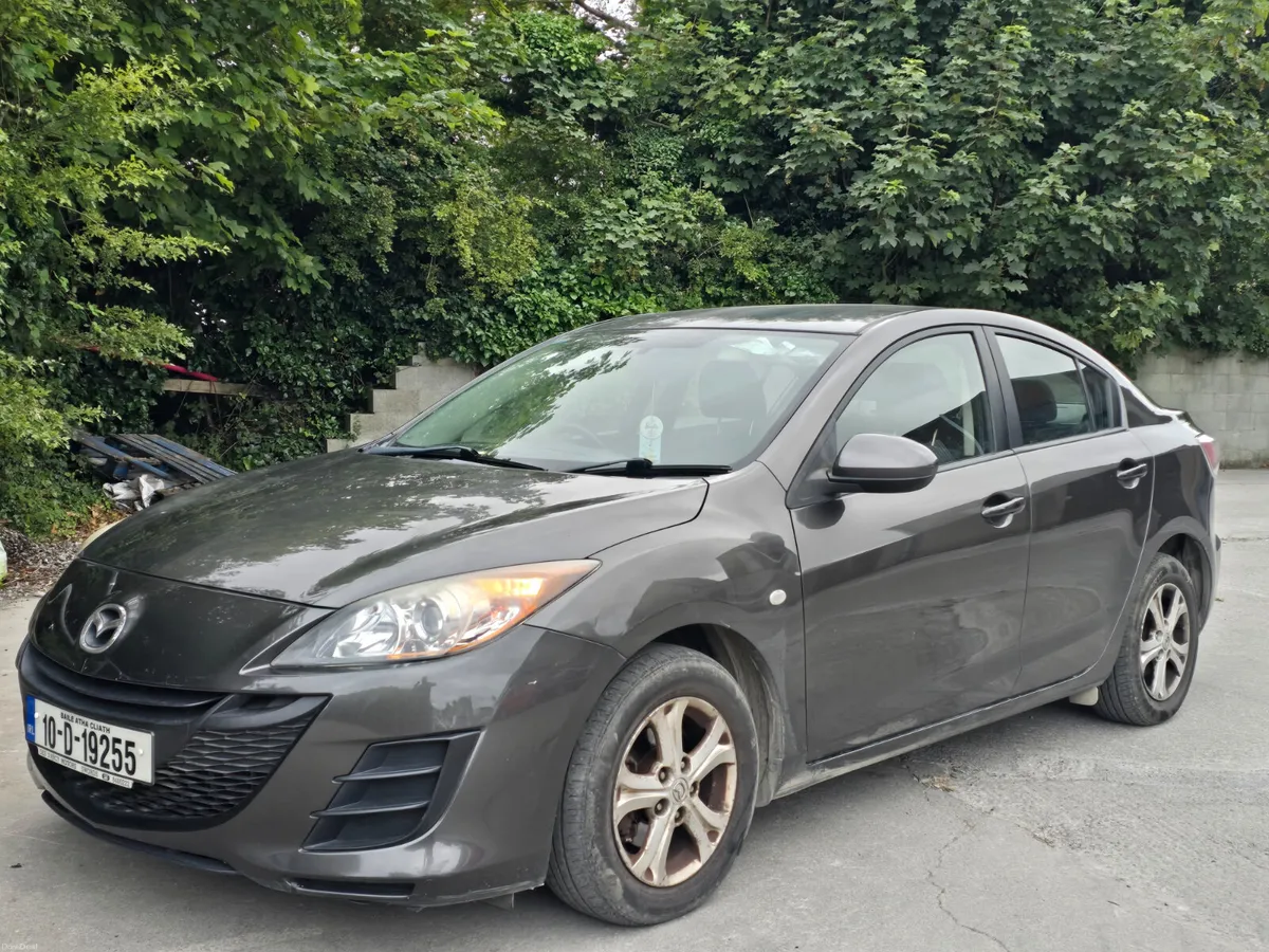 €999 Mazda Mazda3 2010 diesel ⛽️ nct&tax €999 - Image 4