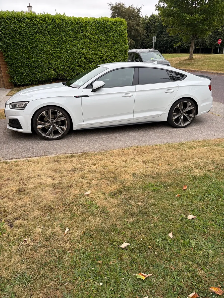 Audi A5 2.0 TDI 190HP S-Line Automatic - Image 4