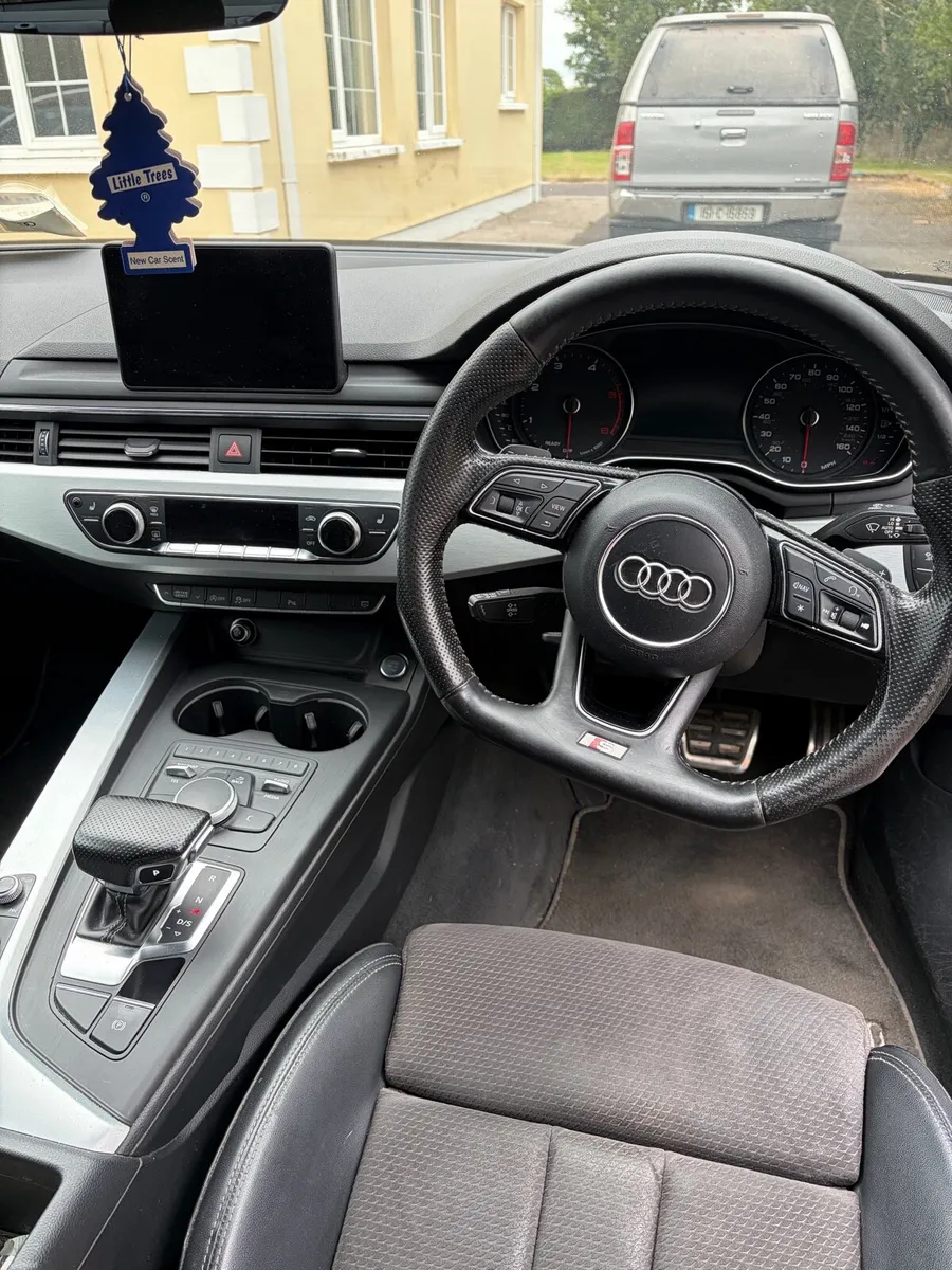 Audi A5 2.0 TDI 190HP S-Line Automatic - Image 6